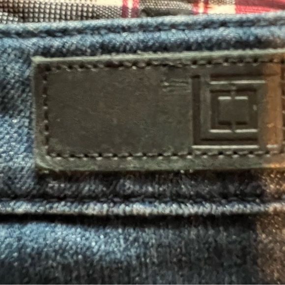 Liz Claiborne Secretly Slender
Fit Bootcut Size 4P - Picture 9 of 10